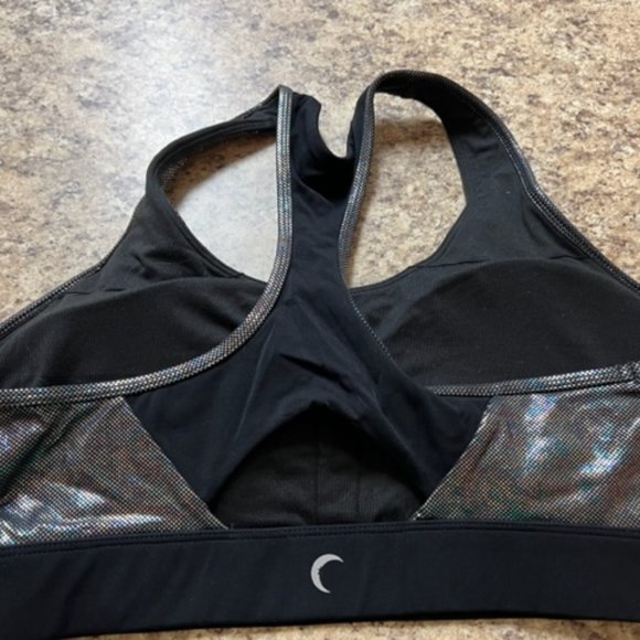 Zyia Disco Luxe Sports Bra - Picture 3 of 4